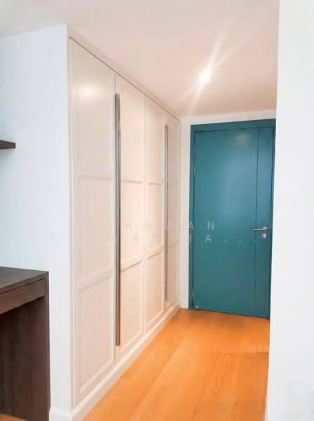 Na Vara Residence, Bangkok, 33/6 Soi Langsuan, Lumphini, Pathum Wan, Bangkok, 3 Bedrooms, 182 sqm, Condo For Sale, by Jirawan Thawatkiattisak (Eve), 500207571 - DDproperty.com