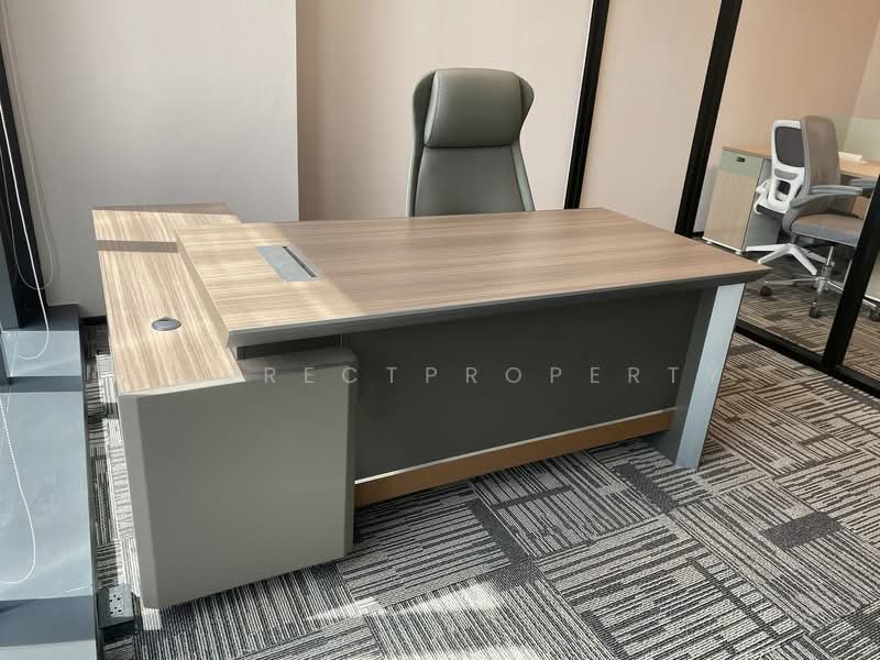 ออฟฟิศเฟอร์ครบ ตรงข้าม Central World, Bangkok, Phra Kanong, Khlong Toei, Bangkok, , 38 sqm, Office Space For Rent, by CorrectProperty, 500207589 - DDproperty.com