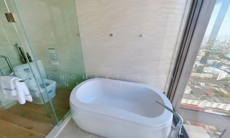 Quinn Sukhumvit 101, Bangkok, 3053 Sukhumvit Road, Bang Chak, Phra Khanong, Bangkok, 3 Bedrooms, 139 sqm, Condo For Sale, by Chomratkamol Soontorntarawong (Gor), 500207609 - DDproperty.com