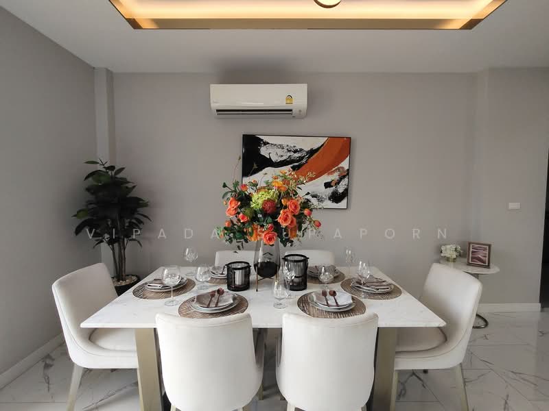 Lake Serene Rama II (Phase 4), Samut Sakhon, Rama ll Road, Bang Nam Chut, Muang Samut Sakhon, Samut Sakhon, 4 Bedrooms, 197 sqm, Townhouse For Sale, by Vipada Supaporn, 500207625 - DDproperty.com