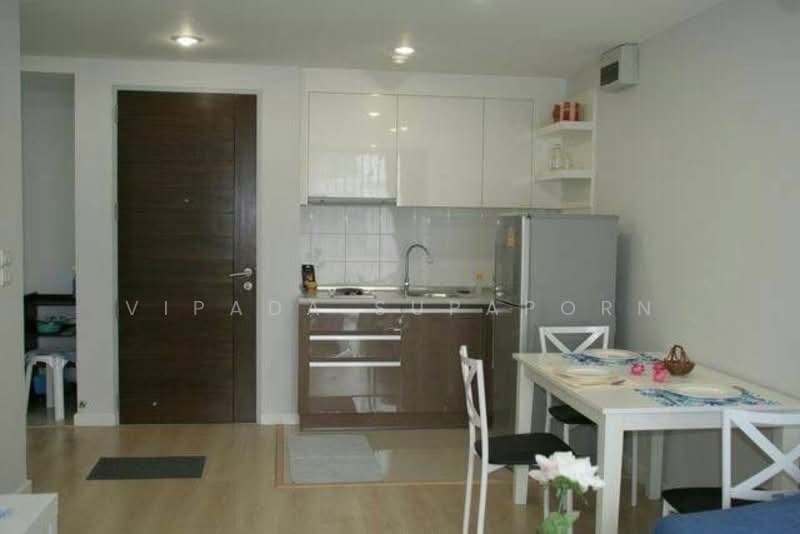 Thana Tri Condominium, Bangkok, Jaransanitwong, Bang Yi Khan, Bang Phlat, Bangkok, 1 Bedroom, 50 sqm, Condo For Rent, by Vipada Supaporn, 500207642 - DDproperty.com