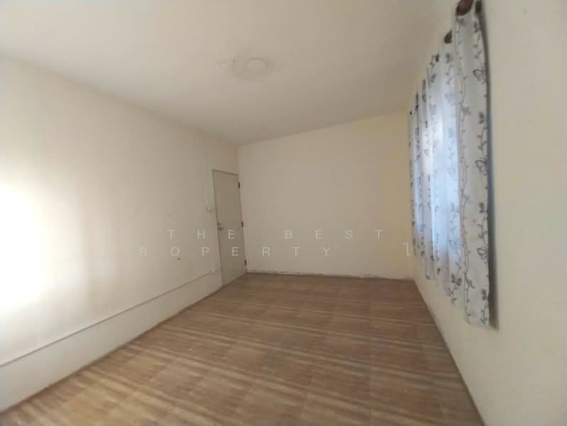 Baan Pruksa 27 Onnut-Ladkrabang, Chachoengsao, ตำบลคลองอุดมชลจร อำเภอเมืองฉะเชิงเทรา จังหวัดฉะเชิงเทรา, Khlong Udomchonchon, Muang Chachoengsao, Chachoengsao, 3 Bedrooms, 120 sqm, Townhouse For Sale, by The Best Property ไก่, 500207649 - DDproperty.com