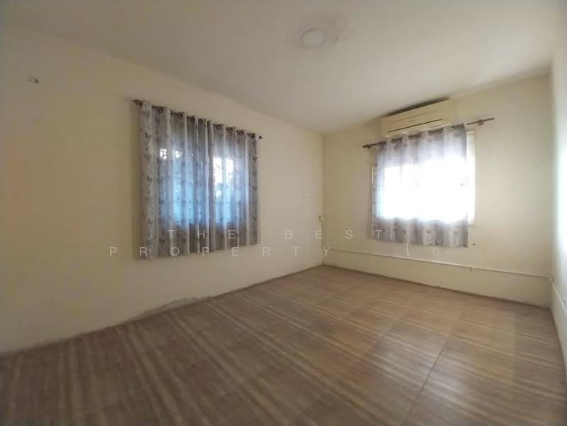 Baan Pruksa 27 Onnut-Ladkrabang, Chachoengsao, ตำบลคลองอุดมชลจร อำเภอเมืองฉะเชิงเทรา จังหวัดฉะเชิงเทรา, Khlong Udomchonchon, Muang Chachoengsao, Chachoengsao, 3 Bedrooms, 120 sqm, Townhouse For Sale, by The Best Property ไก่, 500207649 - DDproperty.com