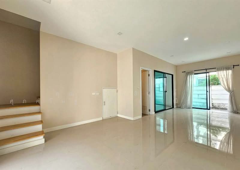 Patio Vibhavadi-Songprapa : พาทิโอ วิภาวดี สรงประภา, กรุงเทพ, สีกัน, ดอนเมือง, กรุงเทพ, 175 ตร.ม., ทาวน์เฮ้าส์ ขาย, โดย คุณ ณัจภสิญาค์ ศุภควัษฐ์กาญกุล (ณิชชา), 500207650 - DDproperty.com