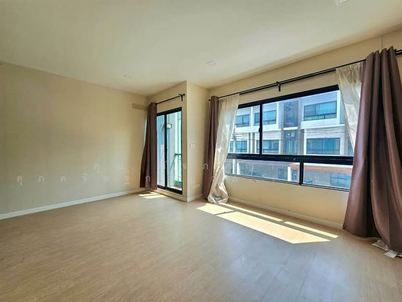 Patio Vibhavadi-Songprapa, Bangkok, Si Khan, Don Mueang, Bangkok, 3 Bedrooms, 175 sqm, Townhouse For Sale, by คุณ ณัจภสิญาค์ ศุภควัษฐ์กาญกุล (ณิชชา), 500207650 - DDproperty.com