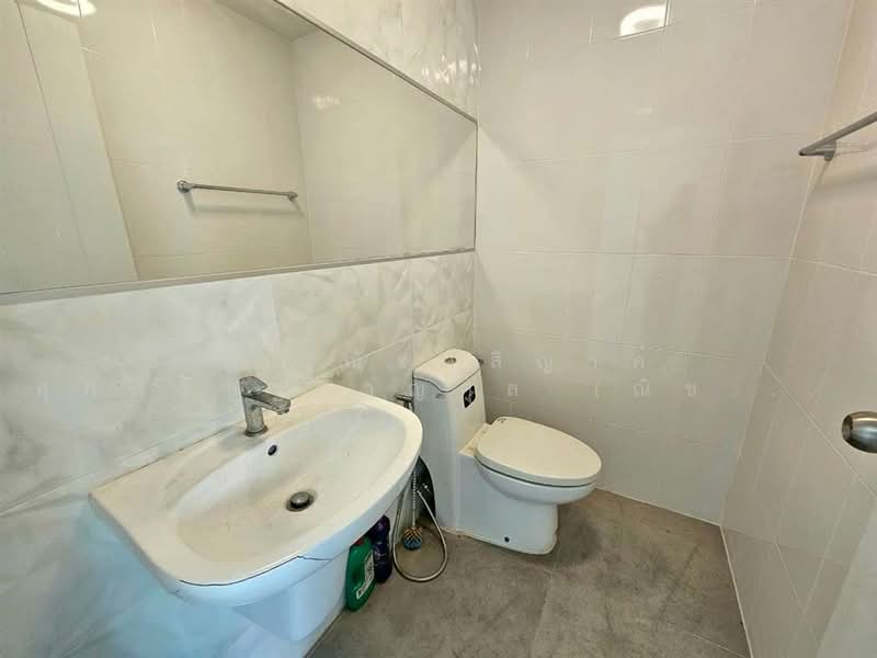 Patio Vibhavadi-Songprapa, Bangkok, Si Khan, Don Mueang, Bangkok, 3 Bedrooms, 175 sqm, Townhouse For Sale, by คุณ ณัจภสิญาค์ ศุภควัษฐ์กาญกุล (ณิชชา), 500207650 - DDproperty.com