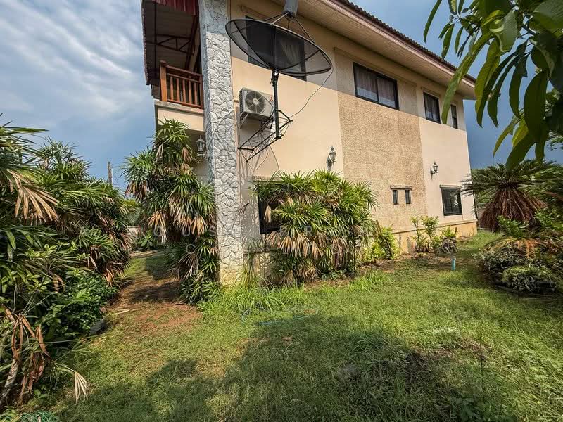 For sale: Used detached house in Sriracha, Soi Nong Yai Bu 14., Chon Buri (Pattaya), Surasak, Si Racha, Chon Buri (Pattaya), 3 Bedrooms, 280 sqm, Single Detached House For Sale, by A House Property Co.,Ltd., 500207665 - DDproperty.com