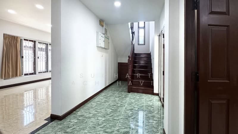 SALE Two-story Detached House size 54 sqw., Phatthanakan-Srinakarin area., Bangkok, Suan Luang, Suan Luang, Bangkok, 4 Bedrooms, 185 sqm, Single Detached House For Sale, by Suchart Roachthavilit, 500207670 - DDproperty.com
