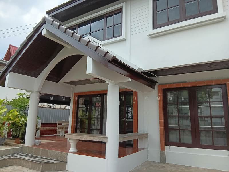 เลี้ยงสัตว์เล็กได้ ทำเล BTS อ่อนนุช ให้เช่าบ้านเดี่ยว 2 ชั้น ซ.สุขุมวิท 54บ้านสวย แต่งครบ พร้อมอยู่, กรุงเทพ, สุขุมวิท, บางจาก, พระโขนง, กรุงเทพ, 232 ตร.ม., บ้านเดี่ยว ให้เช่า, โดย บุษบา รัตนวงษ์ชัย, 500207674 - DDproperty.com