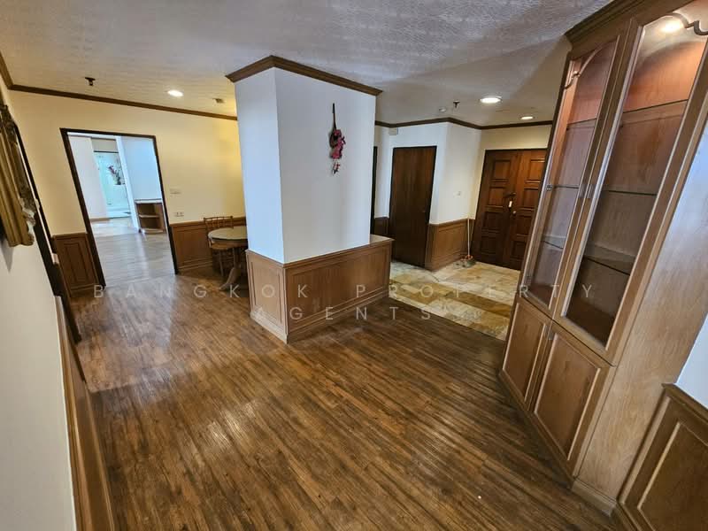 Fifty Fifth Tower, Bangkok, 84 Soi Sukhumvit 55, Sukhumvit Road, Khlong Tan Nua, Watthana, Bangkok, 3 Bedrooms, 280 sqm, Condo For Rent, by BANGKOK PROPERTY AGENTS, 500207711 - DDproperty.com