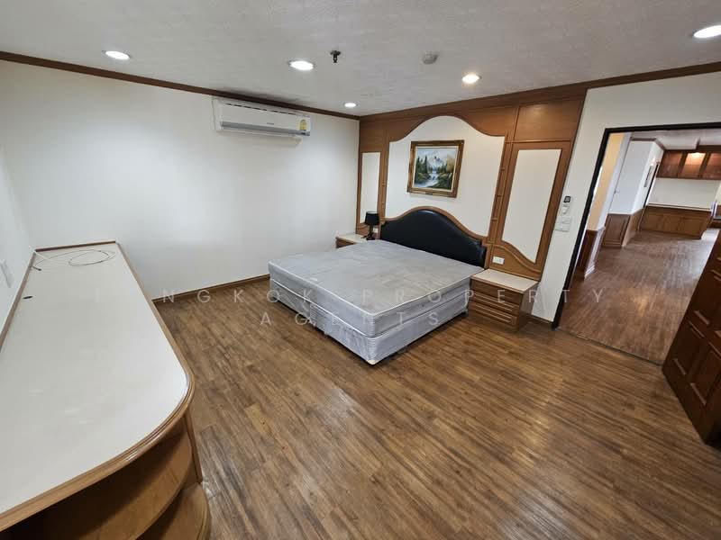 Fifty Fifth Tower, Bangkok, 84 Soi Sukhumvit 55, Sukhumvit Road, Khlong Tan Nua, Watthana, Bangkok, 3 Bedrooms, 280 sqm, Condo For Rent, by BANGKOK PROPERTY AGENTS, 500207711 - DDproperty.com