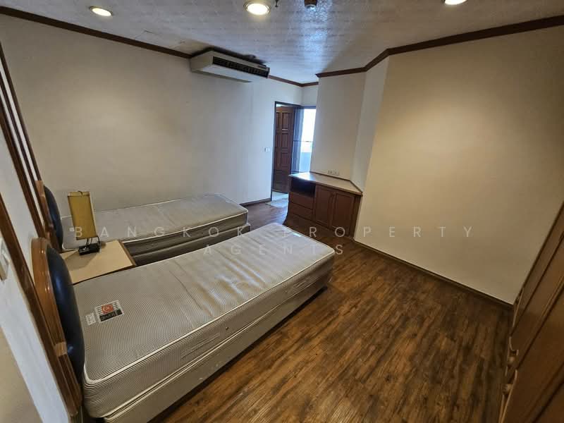 Fifty Fifth Tower, Bangkok, 84 Soi Sukhumvit 55, Sukhumvit Road, Khlong Tan Nua, Watthana, Bangkok, 3 Bedrooms, 280 sqm, Condo For Rent, by BANGKOK PROPERTY AGENTS, 500207711 - DDproperty.com