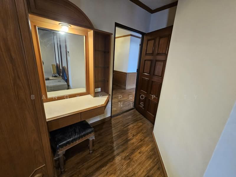 Fifty Fifth Tower, Bangkok, 84 Soi Sukhumvit 55, Sukhumvit Road, Khlong Tan Nua, Watthana, Bangkok, 3 Bedrooms, 280 sqm, Condo For Rent, by BANGKOK PROPERTY AGENTS, 500207711 - DDproperty.com