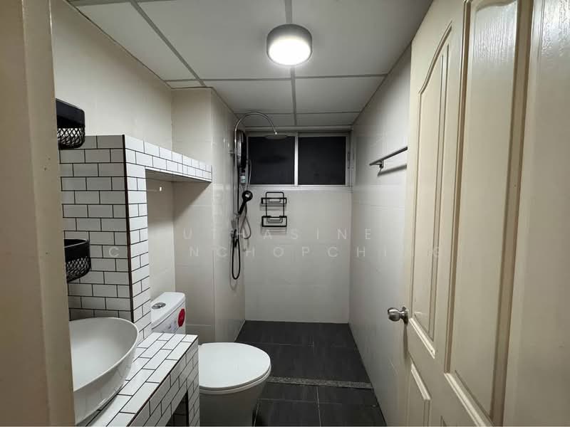 City Home Tha Phra Intersection, Bangkok, 99 Ratchadaphisek Road, Wat Tha Pra, Bangkok Yai, Bangkok, Studio, 33 sqm, Condo For Sale, by Suthasinee Chenchopching, 500207713 - DDproperty.com