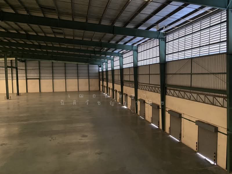 For Rent - โกดังให้เช่าพุทธมณฑล สาย5 บางกระทึก สามพราน นครปฐม ขนาดโกดัง 6,000ตรม. สามารถแบ่งเช่าได้, Nakhon Pathom