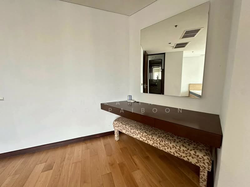 The Lakes, Bangkok, 123 Ratchadaphisek Road, Khlong Toei, Khlong Toei, Bangkok, 2 Bedrooms, 245 sqm, Condo For Rent, by Nakarin  Sookpaiboon, 500207752 - DDproperty.com