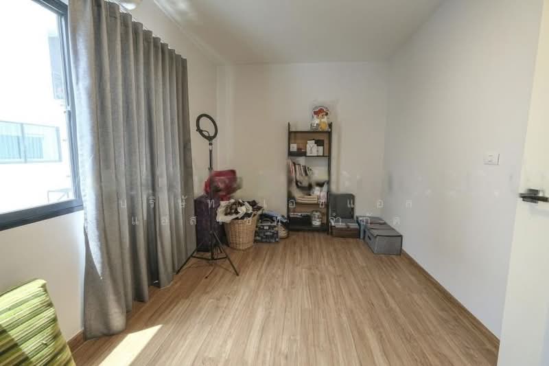 Baan Klang Muang Srinakarin – Onnut, Bangkok, 174 Soi On Nut 70/1, Prawet, Prawet, Bangkok, 3 Bedrooms, 141 sqm, Townhouse For Rent, by บริษัท เอชแอล แอสเซท จำกัด, 500207758 - DDproperty.com