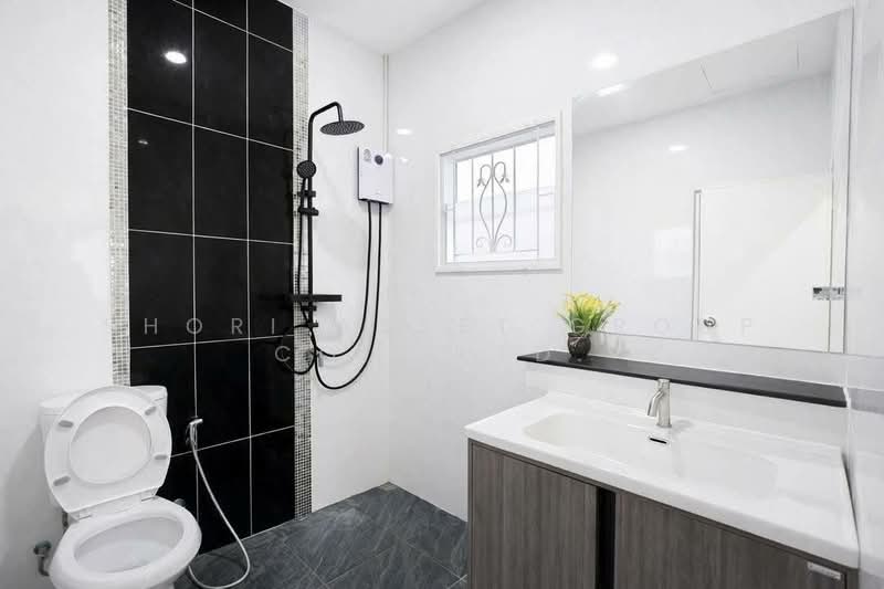 Lalin Village Phatthanakan, Bangkok, Suan Luang, Suan Luang, Bangkok, 4 Bedrooms, 220 sqm, Single Detached House For Sale, by Shori Asset Group Co., Ltd., 500207761 - DDproperty.com