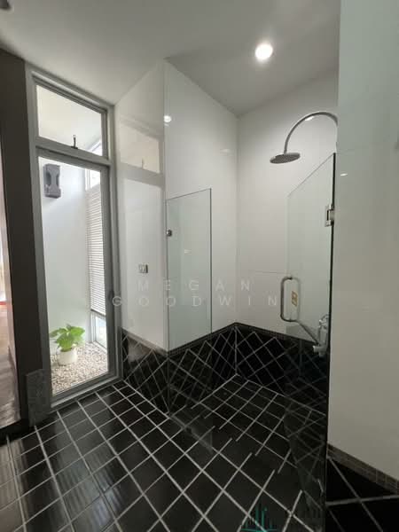 For Sale - Nagawari Village, Chon Buri (Pattaya)