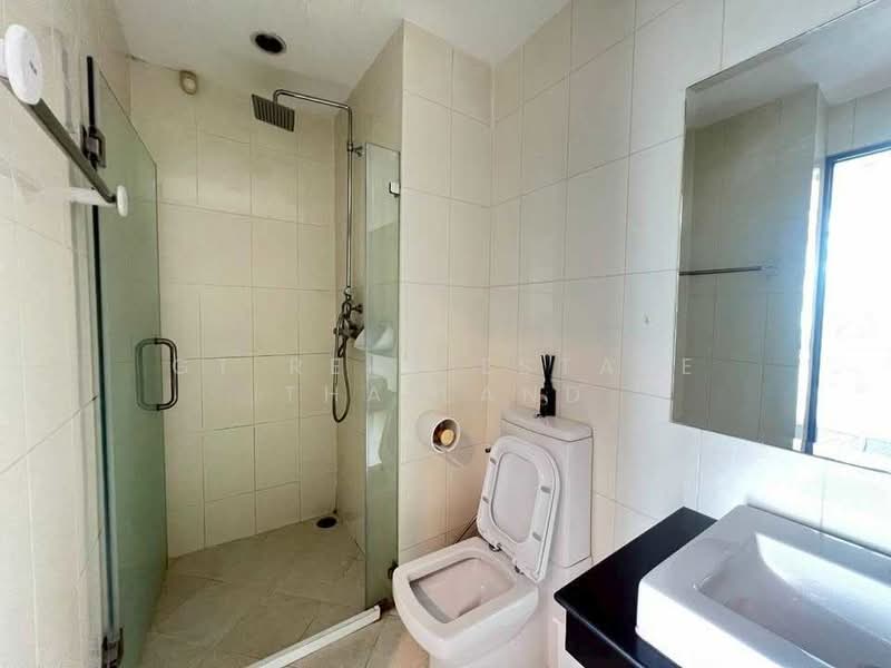 The Master Centrium Asoke-Sukhumvit, Bangkok, Sukhumvit 21, Khlongtoei Nua, Watthana, Bangkok, 2 Bedrooms, 72 sqm, Condo For Rent, by GT Real Estate Thailand, 500207813 - DDproperty.com