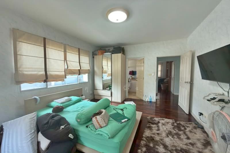 Nantawan Pinklao-Sathorn, Bangkok, Soi Ratchaphruek 24, Ratchaphruek Road, Taling Chan, Taling Chan, Bangkok, 3 Bedrooms, 220 sqm, Single Detached House For Sale, by คุณหนึ่ง, 500207823 - DDproperty.com