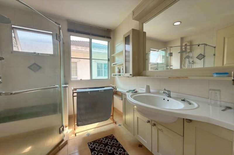 Nantawan Pinklao-Sathorn, Bangkok, Soi Ratchaphruek 24, Ratchaphruek Road, Taling Chan, Taling Chan, Bangkok, 3 Bedrooms, 220 sqm, Single Detached House For Sale, by คุณหนึ่ง, 500207823 - DDproperty.com