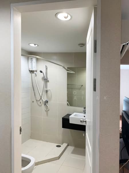 Belle Grand Rama 9, Bangkok, 131 Rama 9 Road, Huai Khwang, Huai Khwang, Bangkok, 1 Bedroom, 43 sqm, Condo For Rent, by Tanaporn Phumvilairak, 500207835 - DDproperty.com