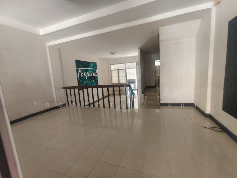 หมู่บ้านเทพนครทาวน์ เทพารักษ์ กม.4 (ศรีสมิตร), Samut Prakan, Bang Mueng, Muang Samut Prakarn, Samut Prakan, 3 Bedrooms, 120 sqm, Townhouse For Sale, by The Best Property แก้ว, 500207863 - DDproperty.com