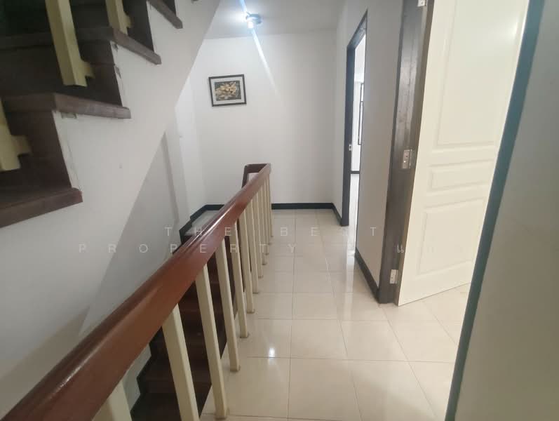 หมู่บ้านเทพนครทาวน์ เทพารักษ์ กม.4 (ศรีสมิตร), สมุทรปราการ, บางเมือง, เมืองสมุทรปราการ, สมุทรปราการ, 120 ตร.ม., ทาวน์เฮ้าส์ ขาย, โดย The Best Property แก้ว, 500207863 - DDproperty.com