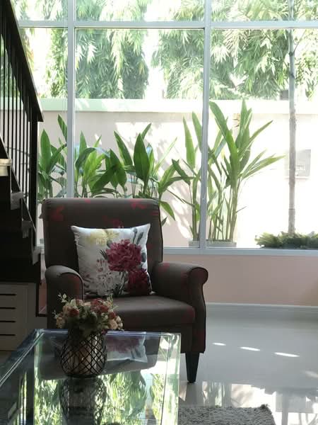 ทำเล BTS บางนา ให้เช่าบ้านแฝด 2 ชั้น ม.นภาลัย สุขุมวิท 70/3 บ้านสวย แค่งครบ พร้อมอยู่, กรุงเทพ, สุขุมวิท, บางนา, บางนา, กรุงเทพ, 100 ตร.ม., บ้านแฝด ให้เช่า, โดย บุษบา รัตนวงษ์ชัย, 500207873 - DDproperty.com