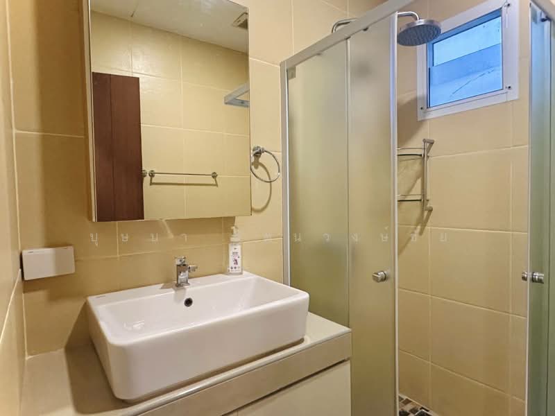 ทำเล BTS บางนา ให้เช่าบ้านแฝด 2 ชั้น ม.นภาลัย สุขุมวิท 70/3 บ้านสวย แค่งครบ พร้อมอยู่, Bangkok, สุขุมวิท, Bang Na, Bang Na, Bangkok, 2 Bedrooms, 100 sqm, Semi-Detached House (Twin House) For Rent, by บุษบา รัตนวงษ์ชัย, 500207873 - DDproperty.com