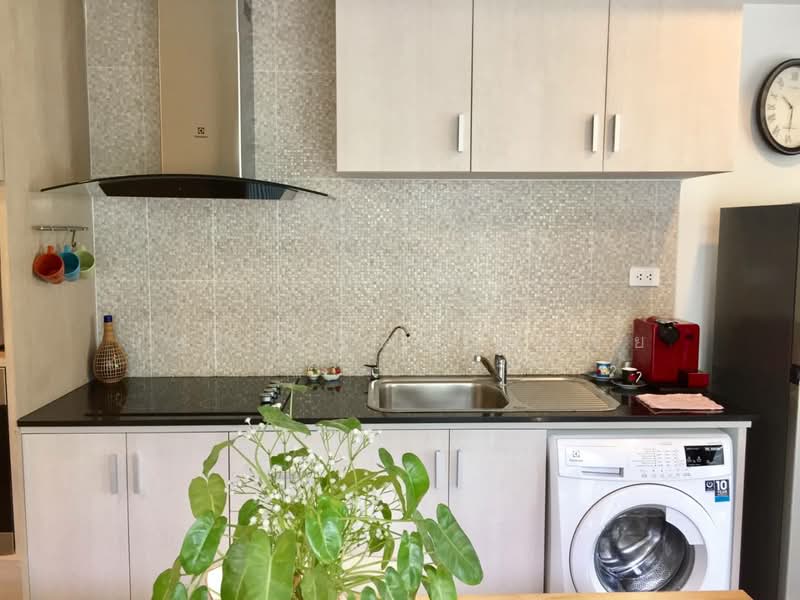 ทำเล BTS บางนา ให้เช่าบ้านแฝด 2 ชั้น ม.นภาลัย สุขุมวิท 70/3 บ้านสวย แค่งครบ พร้อมอยู่, Bangkok, สุขุมวิท, Bang Na, Bang Na, Bangkok, 2 Bedrooms, 100 sqm, Semi-Detached House (Twin House) For Rent, by บุษบา รัตนวงษ์ชัย, 500207873 - DDproperty.com