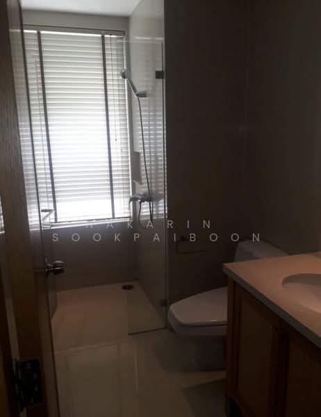 The Emporio Place, Bangkok, 93 Soi Sukhumvit 24, Sukhumvit Road, Khong Tan, Khlong Toei, Bangkok, 2 Bedrooms, 106 sqm, Condo For Rent, by Nakarin  Sookpaiboon, 500207880 - DDproperty.com