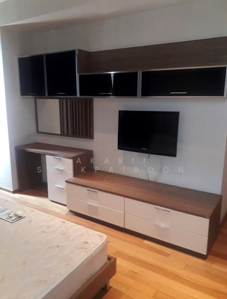 The Emporio Place, Bangkok, 93 Soi Sukhumvit 24, Sukhumvit Road, Khong Tan, Khlong Toei, Bangkok, 2 Bedrooms, 106 sqm, Condo For Rent, by Nakarin  Sookpaiboon, 500207880 - DDproperty.com