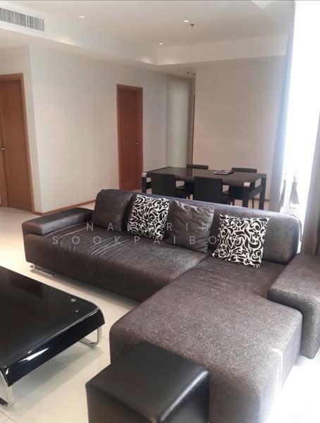 The Emporio Place, Bangkok, 93 Soi Sukhumvit 24, Sukhumvit Road, Khong Tan, Khlong Toei, Bangkok, 2 Bedrooms, 106 sqm, Condo For Rent, by Nakarin  Sookpaiboon, 500207880 - DDproperty.com