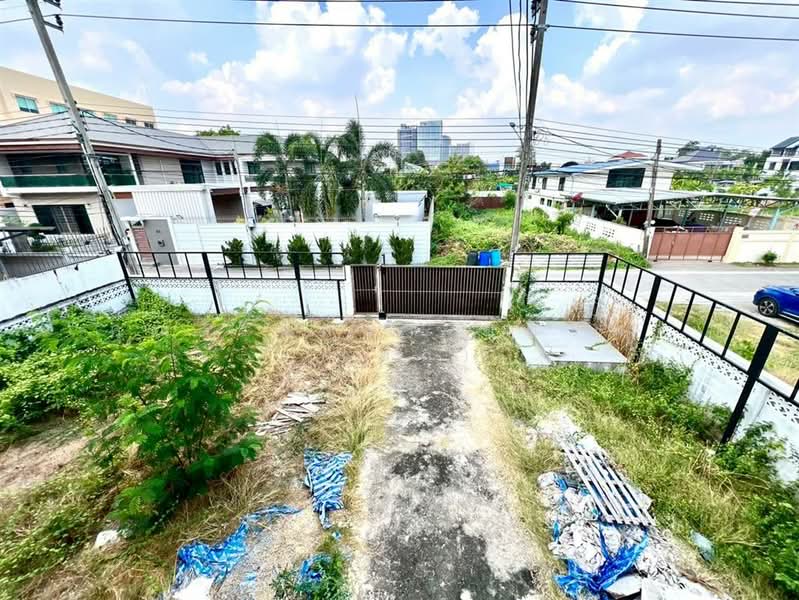 บ้านเดี่ยว 2 ชั้น 102 ตร.ว. บ้านเดี่ยว ซอยรามคำแหง18 ถนนรามคำแหง, Bangkok, ถนนรามคำแหง, Hua Mak, Bang Kapi, Bangkok, 3 Bedrooms, 400 sqm, Single Detached House For Sale, by คุณ วีนัสรา บุตรพา (เมล), 500207892 - DDproperty.com