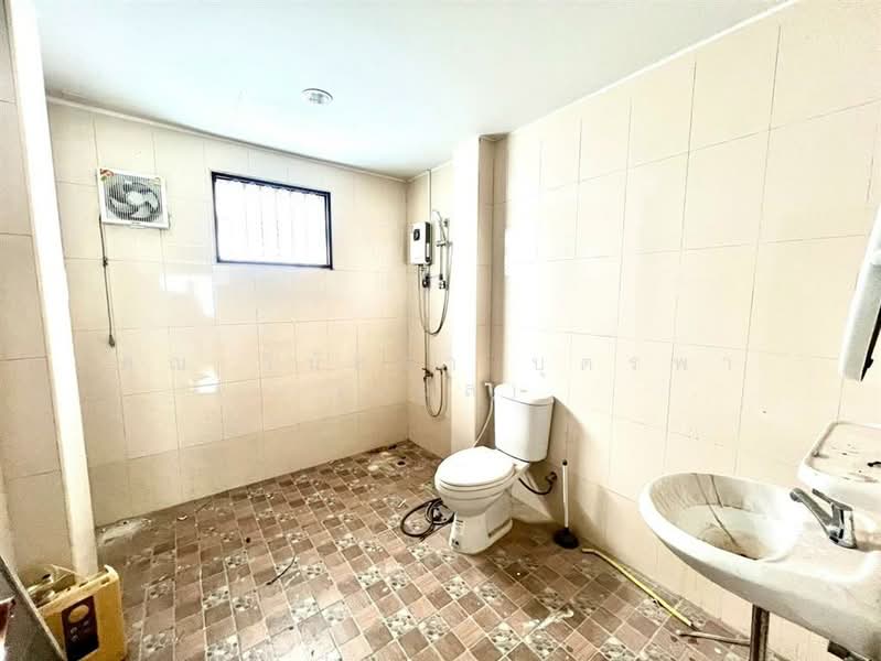 บ้านเดี่ยว 2 ชั้น 102 ตร.ว. บ้านเดี่ยว ซอยรามคำแหง18 ถนนรามคำแหง, กรุงเทพ, ถนนรามคำแหง, หัวหมาก, บางกะปิ, กรุงเทพ, 400 ตร.ม., บ้านเดี่ยว ขาย, โดย คุณ วีนัสรา บุตรพา (เมล), 500207892 - DDproperty.com