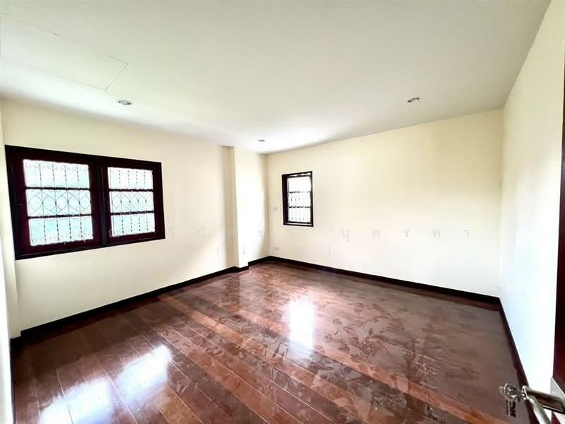 บ้านเดี่ยว 2 ชั้น 102 ตร.ว. บ้านเดี่ยว ซอยรามคำแหง18 ถนนรามคำแหง, กรุงเทพ, ถนนรามคำแหง, หัวหมาก, บางกะปิ, กรุงเทพ, 400 ตร.ม., บ้านเดี่ยว ขาย, โดย คุณ วีนัสรา บุตรพา (เมล), 500207892 - DDproperty.com