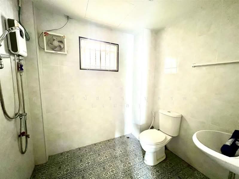 บ้านเดี่ยว 2 ชั้น 102 ตร.ว. บ้านเดี่ยว ซอยรามคำแหง18 ถนนรามคำแหง, กรุงเทพ, ถนนรามคำแหง, หัวหมาก, บางกะปิ, กรุงเทพ, 400 ตร.ม., บ้านเดี่ยว ขาย, โดย คุณ วีนัสรา บุตรพา (เมล), 500207892 - DDproperty.com