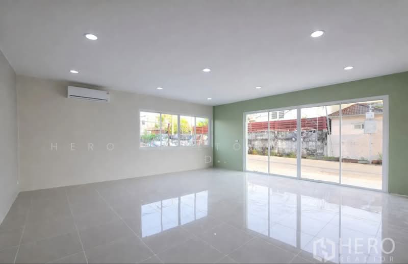 For rent Warehouse 513 sqm in Khlong Chan, Bang Kapi, Bangkok HRE00489, กรุงเทพ, คลองจั่น, บางกะปิ, กรุงเทพ, 513 ตร.ม., โกดัง-โรงงาน ให้เช่า, โดย Hero Realtor Co., Ltd., 500207904 - DDproperty.com