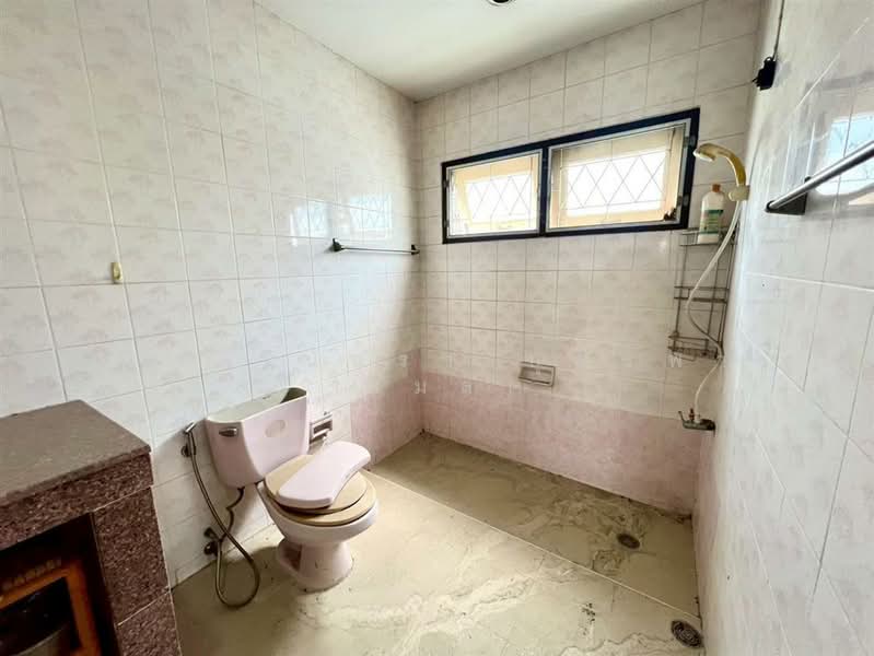 บ้านเดี่ยว 2 ชั้น 70 ตร.ว. บ้านเดี่ยว ซอยนวมินทร์54 ถนนนวมินทร์, Bangkok, Khlong Kum, Bueng Kum, Bangkok, 4 Bedrooms, 280 sqm, Single Detached House For Sale, by คุณ วีนัสรา บุตรพา (เมล), 500207921 - DDproperty.com