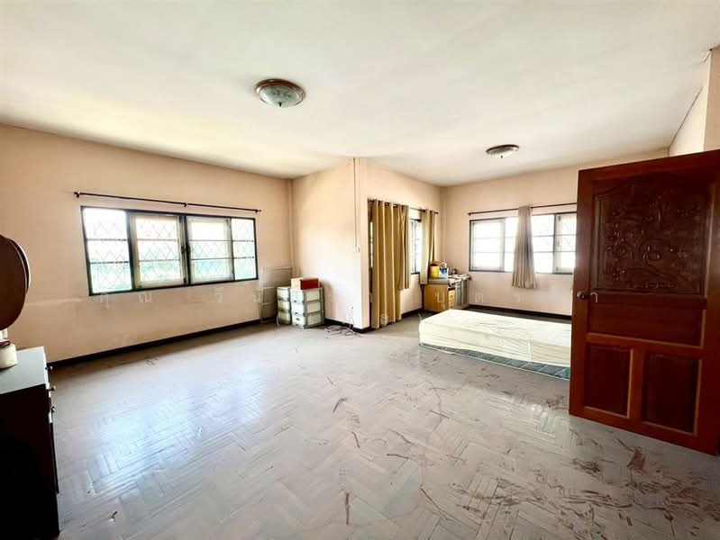 บ้านเดี่ยว 2 ชั้น 70 ตร.ว. บ้านเดี่ยว ซอยนวมินทร์54 ถนนนวมินทร์, Bangkok, Khlong Kum, Bueng Kum, Bangkok, 4 Bedrooms, 280 sqm, Single Detached House For Sale, by คุณ วีนัสรา บุตรพา (เมล), 500207921 - DDproperty.com