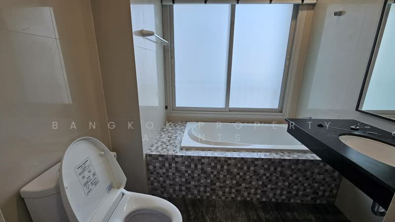 Noble Ora, Bangkok, Soi Sukhumvit 55, Sukhumvit Road, Khlong Tan Nua, Watthana, Bangkok, 2 Bedrooms, 110 sqm, Condo For Rent, by BANGKOK PROPERTY AGENTS, 500207927 - DDproperty.com