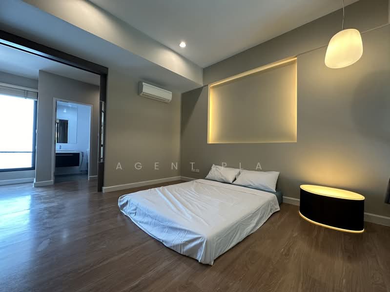 Bless Town Sukhumvit 50, Bangkok, Sukhumvit 50 Road, Phra Kanong, Khlong Toei, Bangkok, 3 Bedrooms, 300 sqm, Townhouse For Rent, by Agent Pla, 500207967 - DDproperty.com