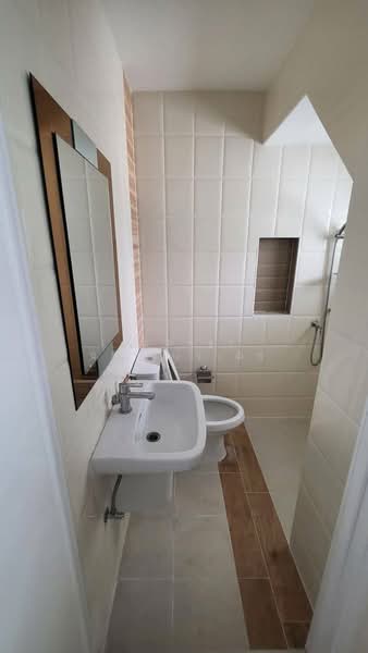 บ้านเช่าใกล้แฟชั่น ให้เช่าบ้านรามอินทรา-คู้บอน 3นอน 2น้ำ แอร์ 3เครื่อง บ้านเช่าราคาถูก ทำเลดี, Bangkok, คู้บอน, Tha Rang, Bang Khen, Bangkok, 3 Bedrooms, 130 sqm, Townhouse For Rent, by เฌอณิษฐา  นิติวัชญ์วาณิช, 500207970 - DDproperty.com