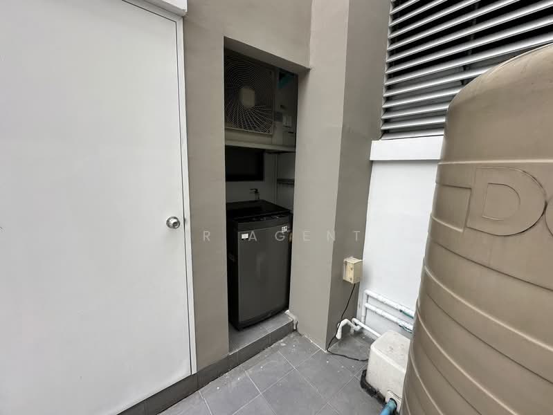 Bless Town Sukhumvit 50, Bangkok, Sukhumvit 50 Road, Phra Kanong, Khlong Toei, Bangkok, 3 Bedrooms, 300 sqm, Townhouse For Rent, by NR AGENT, 500207976 - DDproperty.com