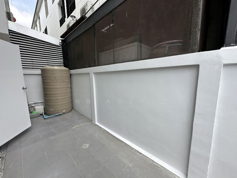 Bless Town Sukhumvit 50, Bangkok, Sukhumvit 50 Road, Phra Kanong, Khlong Toei, Bangkok, 3 Bedrooms, 300 sqm, Townhouse For Rent, by NR AGENT, 500207976 - DDproperty.com