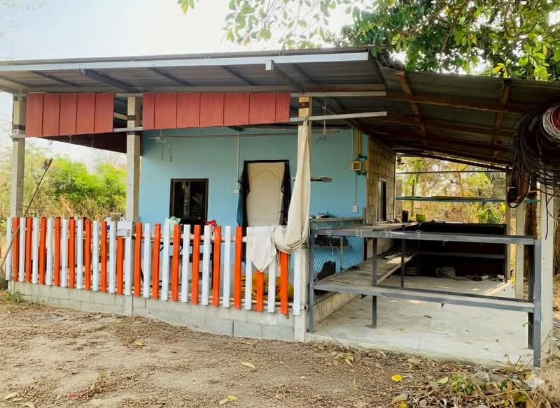 For Sale - Land for sale with house and farm, area 12 rai 0 ngan 83 sq.wah, near Ban Tha Hua Lop School, Phetchaburi