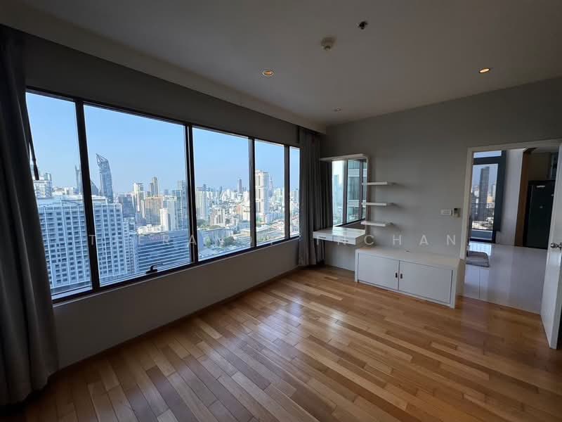 The Emporio Place : ดิ เอ็มโพริโอ เพลส, กรุงเทพ, 93 ซอยสุขุมวิท 24 ถนนสุุขุมวิท, คลองตัน, คลองเตย, กรุงเทพ, 135 ตร.ม., คอนโด ขาย, โดย Teeranop Inchan, 500207991 - DDproperty.com