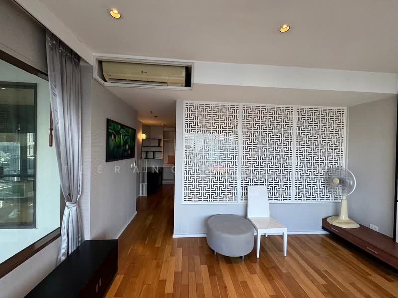 The Emporio Place : ดิ เอ็มโพริโอ เพลส, กรุงเทพ, 93 ซอยสุขุมวิท 24 ถนนสุุขุมวิท, คลองตัน, คลองเตย, กรุงเทพ, 135 ตร.ม., คอนโด ขาย, โดย Teeranop Inchan, 500207991 - DDproperty.com